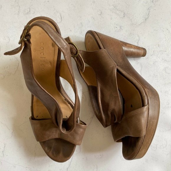 COCLICO [Brown Wood Leather Sandals] - Picture 1 of 5